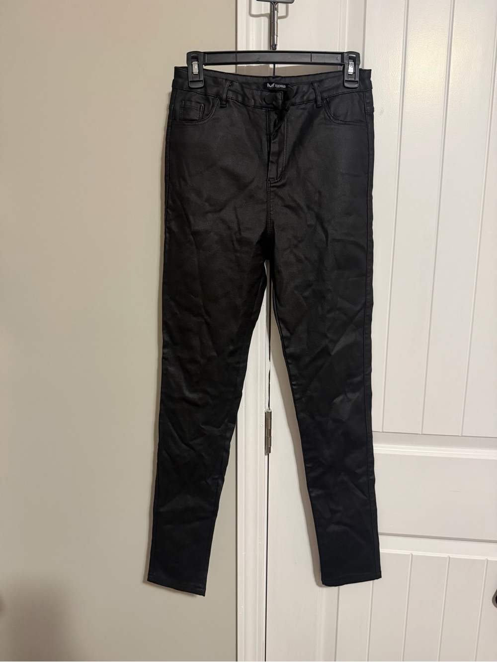 Slim Black Women's Skinny Jeans by Forever 21